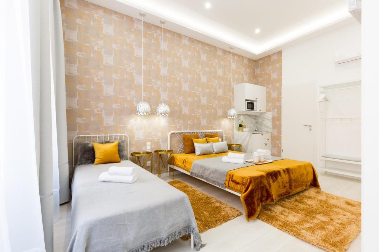 Unique & Lovely Place With Ac Budapest Exterior photo